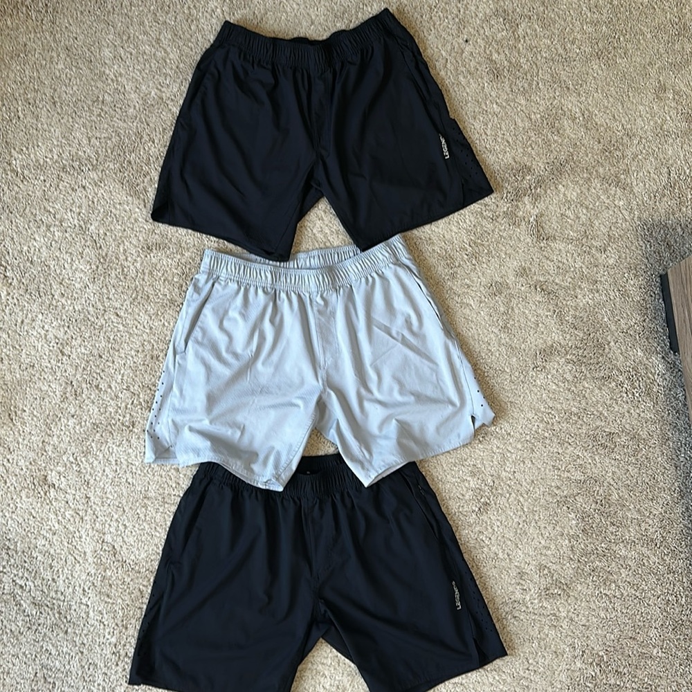 Legends Relay Shorts 7” no liner Size Large bundle!!     like new.